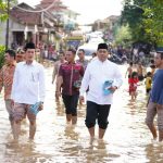 banjir-di-kecamatan-banyuasin-3 Aliran Sungai Tertutup Proyek Jalan Tol, Bupati dan Wabup Tinjau Banjir di Banyuasin III