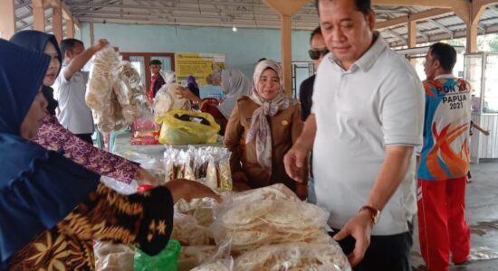 Bazar Pasar Murah di Pangkalan Balai, 1 Ton Beras Ludes Dalam Hitungan Jam