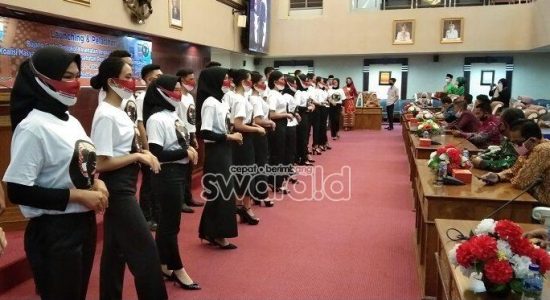 Bujang Gadis Protokol Kesehatan, Berharap Bisa Bantu Pemerintah