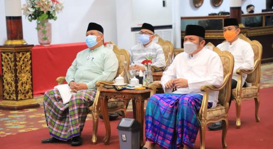 Hadiri Istighotsah PWNU, HD Ajak Warga Sumasel Eratkan Tali Silaturahmi
