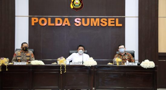 HD Optimalkan Percepatan Pemulihan Ekonomi Melalui Penyaluran Bansos HD Optimalkan Percepatan Pemulihan Ekonomi Melalui Penyaluran Bansos