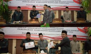 2 Fraksi di Rapat Paripurna DPRD Banyuasin Protes Kenaikan Harga BBM