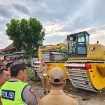 Minimalisir Banjir, Banyuasin Kini Miliki Mini Amphibi Excavator