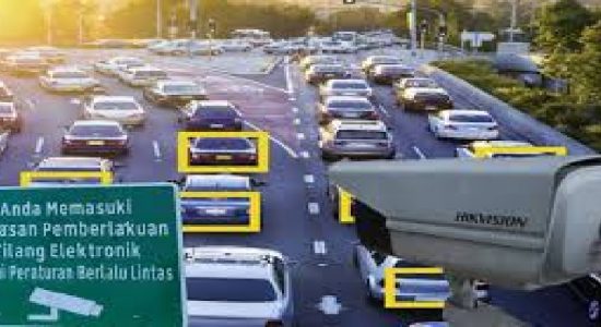 Pengendara Nakal Copot Pelat Kendaraan?! Polisi Pakai Fitur Face Recognition