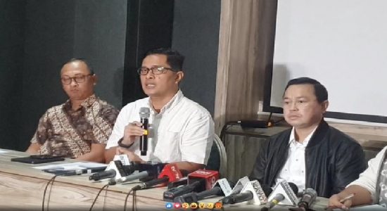 febri-diansyah Sambo vs Bharada E; Antara Perintah "Tembak" atau "Hajar"