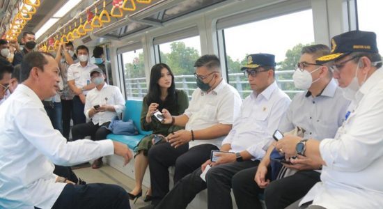 Lagi ! Kemenhub Akan Kasih Bantuan Angkot Feeder LRT Musi Mas