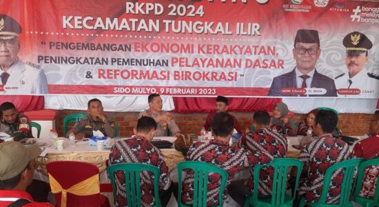 Menjadi Solusi Konflik Warga, Kapolsek Tungkal Ilir Pimpin Rapat Bersama FKPM