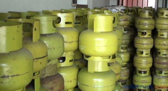 Meski Tren Harga Kontrak Aramco Melejit, Pemerintah Tetap Pertahankan Harga Elpiji Subsidi