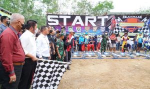 Salurkan Bakat Pembalap Lokal, Herman Deru Buka Kejuaraan Grasstrack di Muara Enim