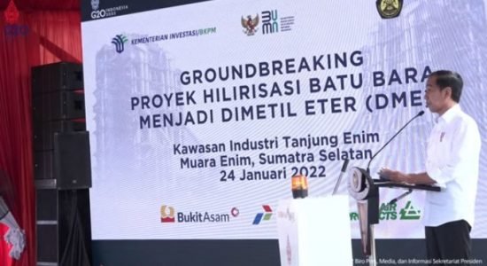 Presiden Jokowi Groundbreaking Proyek Hilirisasi Batu Bara ke DME di Muara Enim
