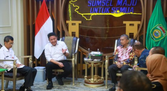 Gubernur Sumsel Herman Deru dan Rektor UNSRI Bahas Kerja Sama Kelembagaan dan Transportasi Mahasiswa