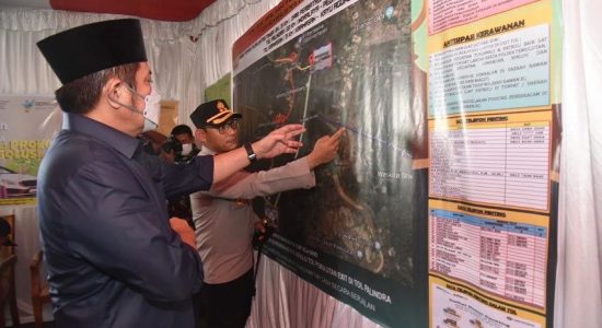 gubernur-pantau-kesiapan-pengamanan-mudik Herman Deru Pastikan Petugas Pos Pengamanan Idul Fitri Siap Melayani Pemudik