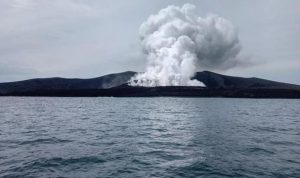 Setelah 9 Kali Erupsi, Gunung Anak Krakatau Masih Berpotensi Erupsi Susulan