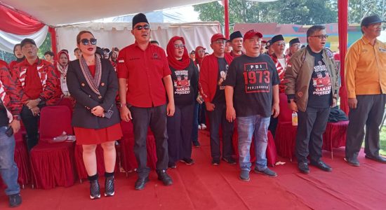 M. Zulvian Hadiri Acara Hajatan Rakyat di GOR Pancasila Muara Enim