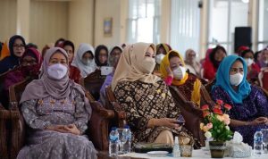 Eratkan Silaturahmi, Feby Deru Hadiri Halal Bihalal BKOW Sumsel