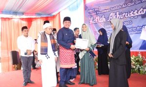 HD Ucapkan Terimakasih Telah Melahirkan Para Tahfidz Penghapal Qur'an