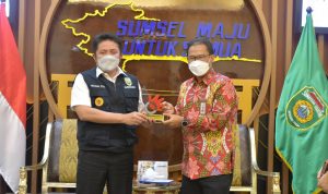 HD Harapkan CSR Telkom Dapat Atasi Ekonomi Warga Terdampak Pandemi