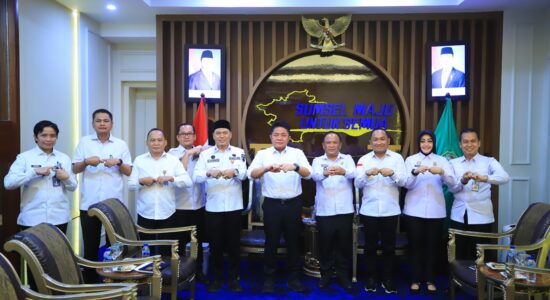 Herman Deru Dukung Kanwil Kemenkumham Sumsel Jadikan Sumsel Sebagai Percontohan Nasional untuk Posbakum Desa