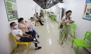 Resesi Seks di China Dipicu Biaya Hidup dan Pendidikan yang Mahal