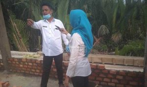 Kades Sunggsang III Tinjau Progres Pembangunan Tempat Pengolahan Sampah