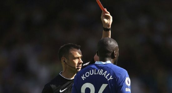 Leeds Bantai Chelsea 3-0, Tuchel Salahkan Karena OTW Pakai Bus