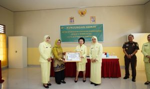 Ketua Umum IAD Kunjungan Ke TK Adhyaksa VII Sukajadi, Beri Dukungan Tingkatkan Kualitas Pendidikan