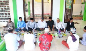 Isi Bulan Ramadhan Dengan Kegiatan Positif, Ishmatuddin Apresiasi Warga Desa Muara Sungsang