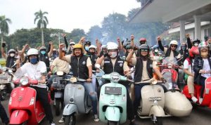 Promosikan Wisata, Herman Deru Gandeng Komunitas Vespa