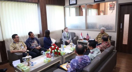 AS Kuatkan Kerjasama Bidang Pendidikan dan Jajaki Peluang Investasi di Sumsel