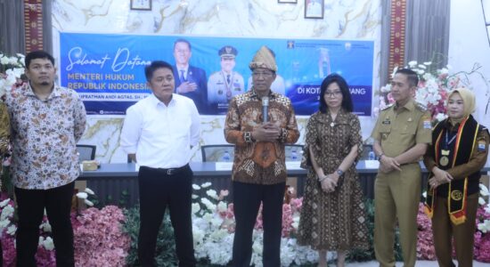 Kunjungan Menteri Supratman di Posbankum 5 Ilir : Wujud Nyata Keadilan Inklusif di Sumsel