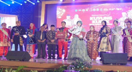 Malam Puncak Grand Final Kuyung Kupek Spektakuler dan Meriah