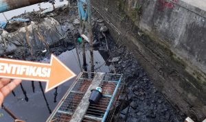 Heboh! Warga Temukan Mayat di Bawah Jerambah Karang