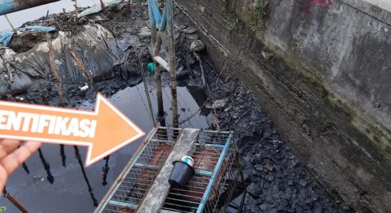 Heboh! Warga Temukan Mayat di Bawah Jerambah Karang