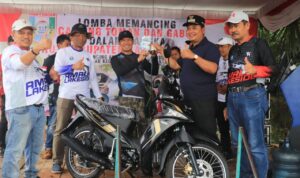 Bupati Banyuasin Hadiri Lomba Memancing di Desa Tanjung Merbau