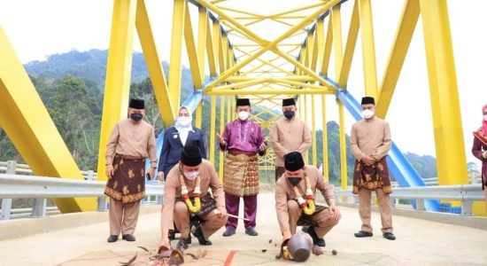 Herman Deru Resmikan Jembatan Bukit Sulap Lingkar Barat Lubuklinggau