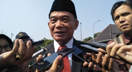 Muhadjir Effendy Jadi Koordinator Penanganan Covid, Syarat Perjalanan pun Berubah