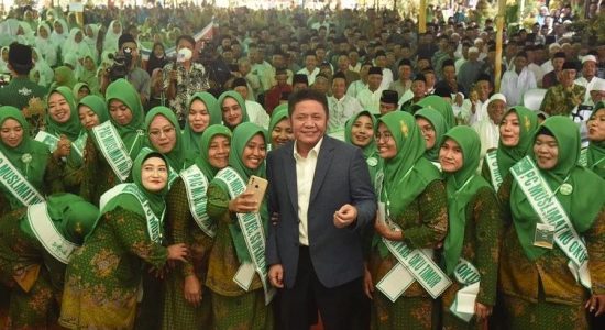 Herman Deru Ajak Muslimat NU Bangun Kekuatan Dengan Meningkatkan Produktifitas