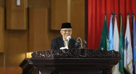 Mawardi Sampaikan Penjelasan 9 Raperda Provinsi Sumsel