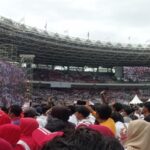 Nusantara Bersatu; Puluhan Ribu Relawan Jokowi Padati GBK