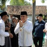 Hadiri Nuzulul Qur’an di OKU Timur, Pj Gubernur Agus Fatoni Bagikan Ratusan Paket Sembako