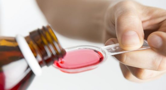 Pakar Menduga Pencemaran Etilen Glikol Pada Obat Sirup Terjadi di Pabrik