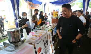 Deru Buka Pasar Bedug Seguntang, Kolaborasi Admin Medsos - IKAPPI - ICSB