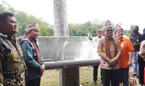 Agus Fatoni Bersama Hani S Rustam Launching Pelestarian Gaharu Sebagai Komoditi Unggulan Baru Sumsel di Banyuasin