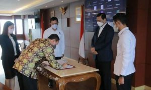 Disaksikan Menkomarves, Walikota Palembang Tandatangani PKS Proyek Nasional PSEL