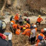 pencarian-korban-gempa-cianjur Tim Evakuasi Korban Gempa Cianjur Terus Bekerja, Korban Kembali Ditemukan