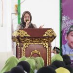 Jalin Silaturahmi, Hj Fauziah Mawardi Hadiri Pengajian Akbar Tarbiyah Syamilah Ogan Ilir