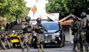 Rekonstruksi Kasus Sambo; Kelima Tersangka Telah Tiba di TKP