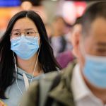 Presiden Longgarkan Aturan Penggunaan Masker dan Tes PCR