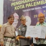 penghargaan-kampung-kreatif Penyerahan Penghargaan Kampung Kreatif, Ratu Dewa Ingatkan Lurah dan Camat