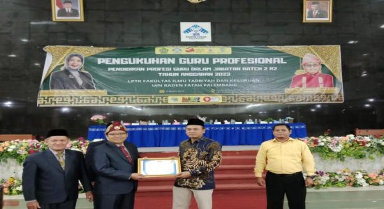 UIN Raden Fatah Palembang Kukuhkan 257 Mahasiswa PPG Batch-2 Tahun 2023